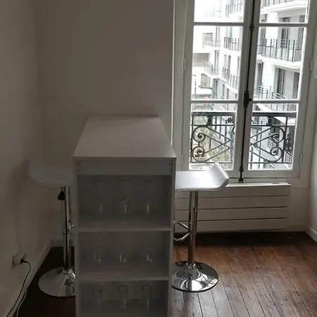 Agreable 2 Pieces Proche Du Tribunal De Paris. 아파트 *